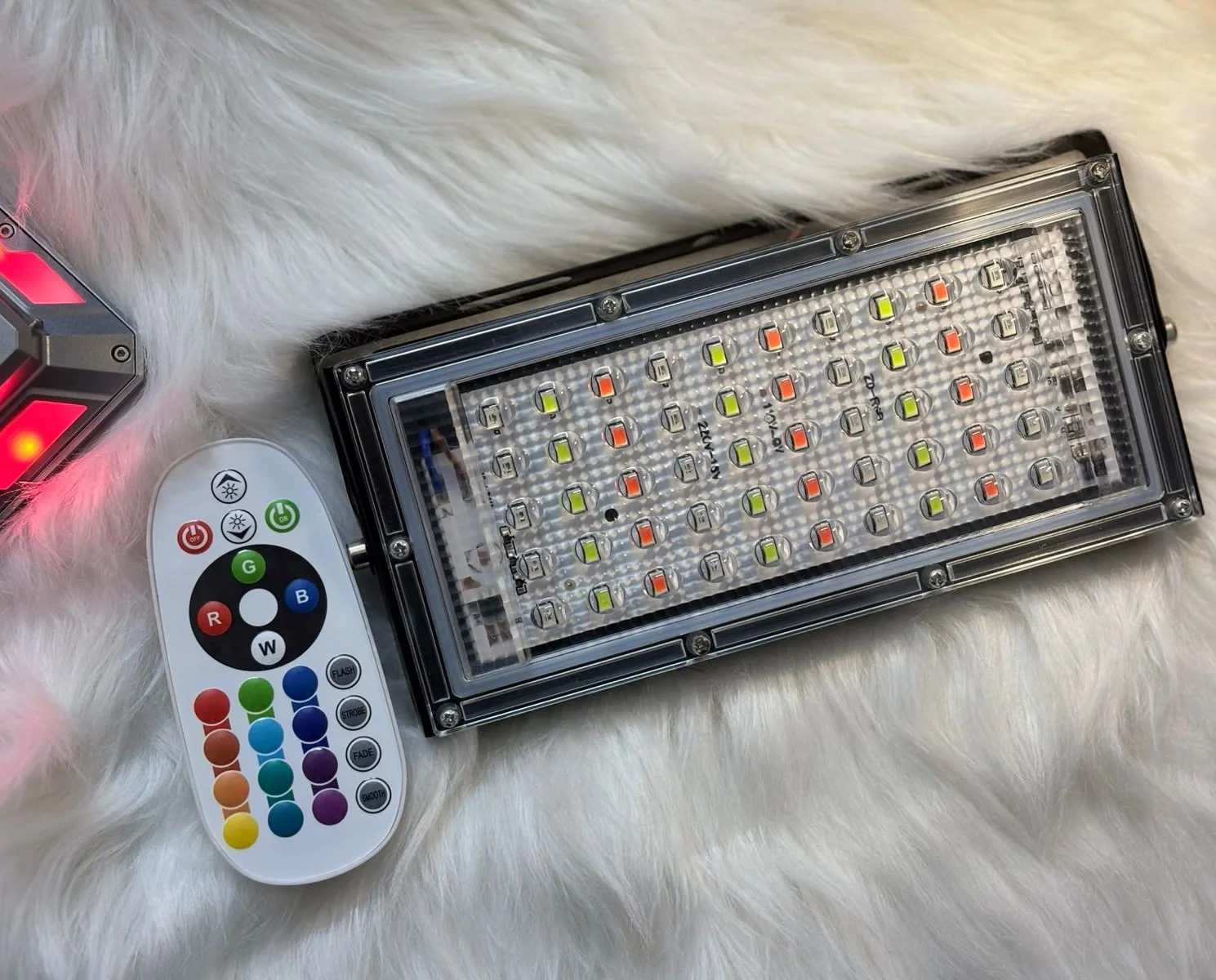 RGB LED Flood Light- Remote Controlled IP66 Waterproof Landscape & Outdoor Lighting (50W, AC220V)