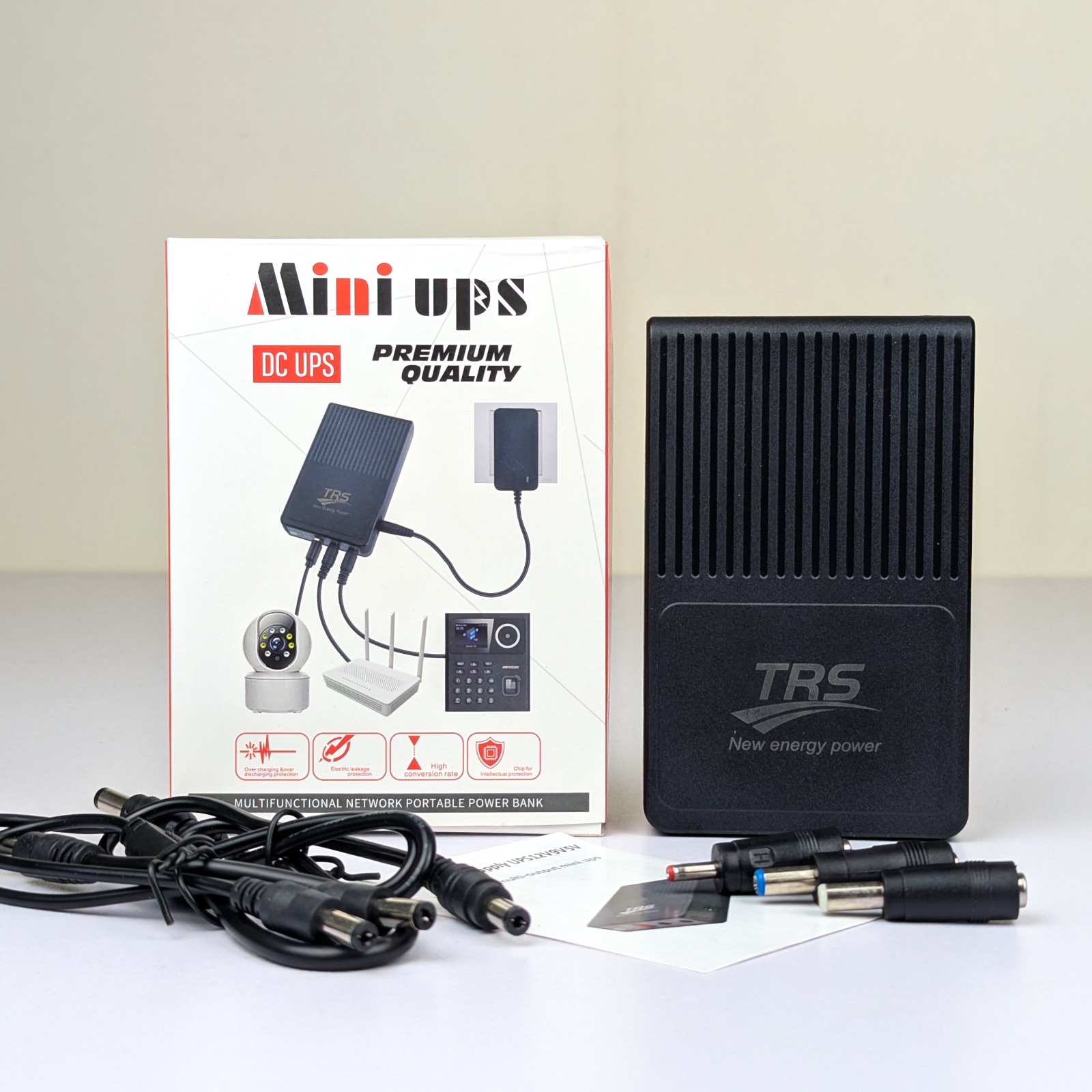 Mini UPS 5V-9V-12V (10400MAH)